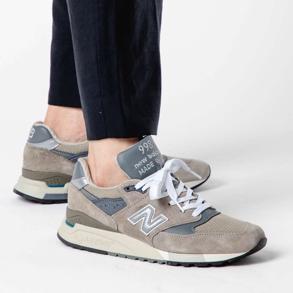 $200 Men New Balance Size 10.5 USA 998 Core Sneakers Running Shoes Grey U998GR - Picture 2 of 11